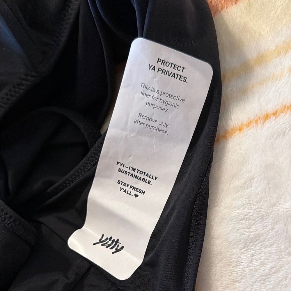 YITTY Elegant Black One-Piece Swimsuit - Picture 5 of 5